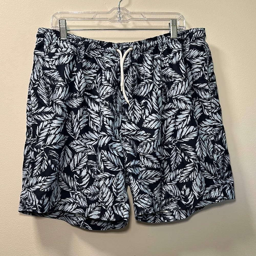 Trunks Surf & Swim Co Men’s Blue Tropical Print Swim Trunks Size XXL